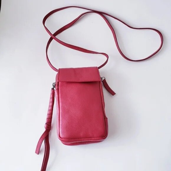 Vince Camuto Handbags - Vince Camuto Cory Sangaria Red Leather Cell Phone Wallet Crossbody Bag